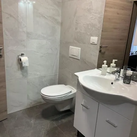 Διαμέρισμα Stara Jezica With Wifi *