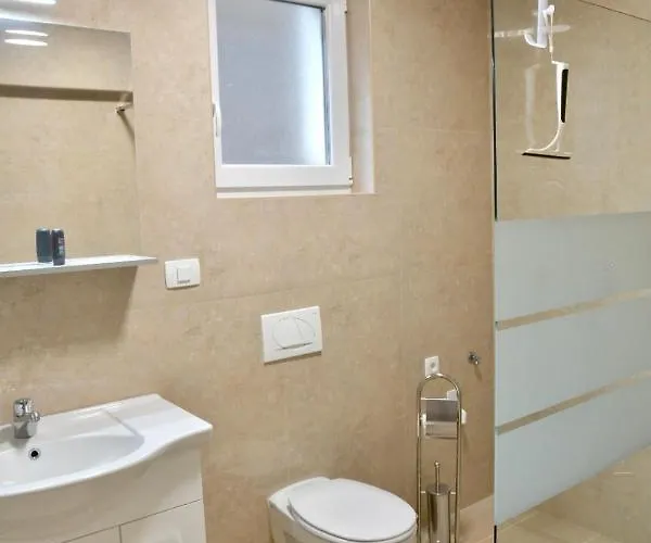 Appartement Stara Jezica With Wifi *